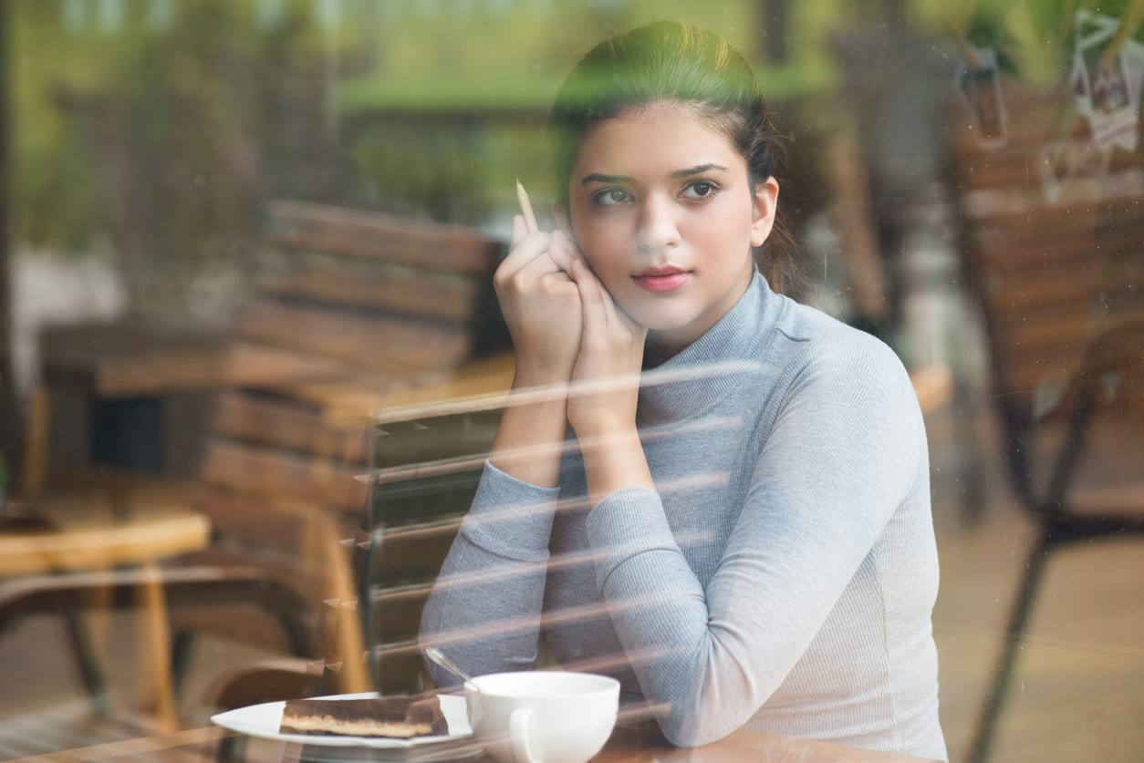 People who unconsciously cut off friends and family as they get older usually display these behaviors